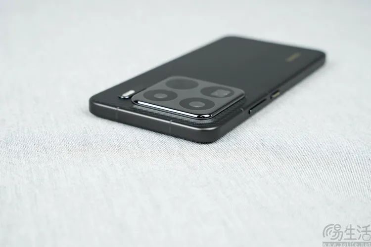 小米15S Pro全面评测：国产旗舰，亮点不止自研