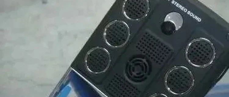 在手机上追求顶级扬声器，如今究竟还有意义吗？