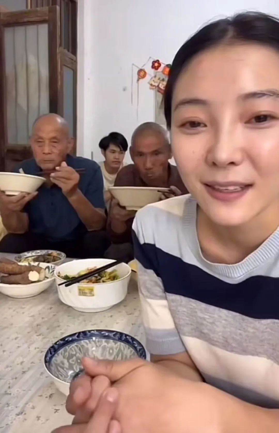 李福贵停更10天复更,忙活一天没利润!近30天涨粉超300万,李福贵会塌房吗?