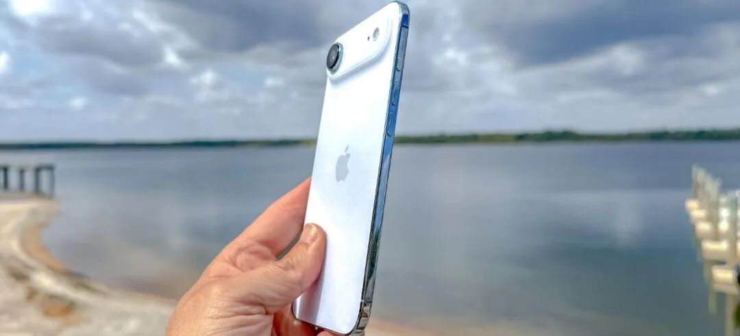 再见了!新iPhone,突然确定降级!