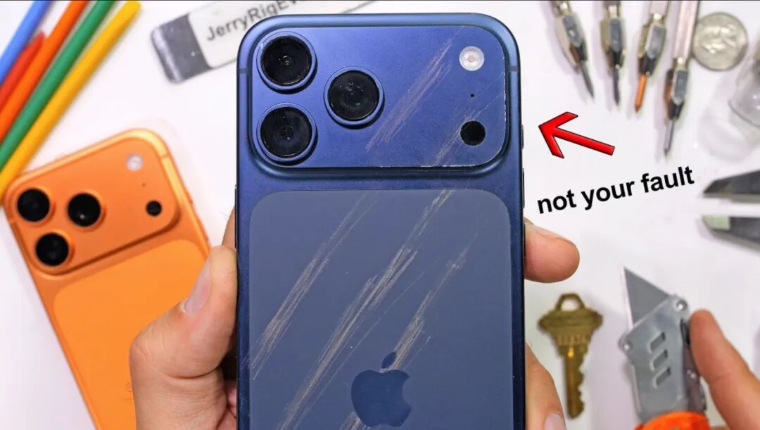 iPhone17ProMax翻车太狠,把果粉气到退货!