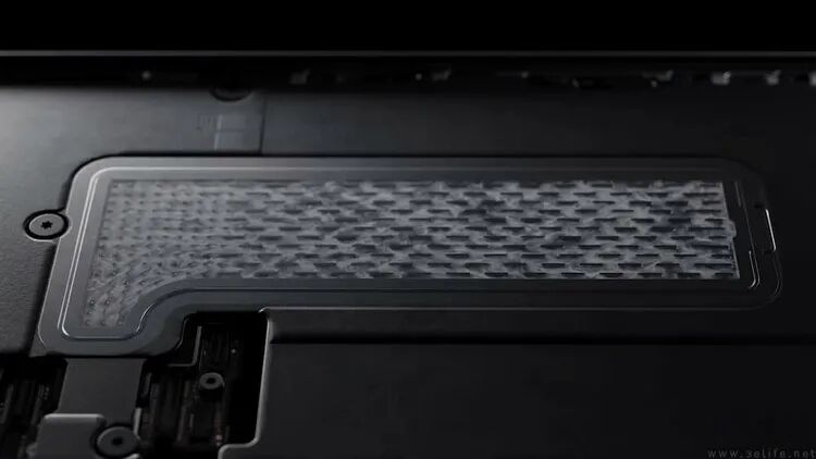 iPhone 17系列性能测试:代次相同,表现大不同 iPhone 17系列性能测试:代次相同,表现大不同
