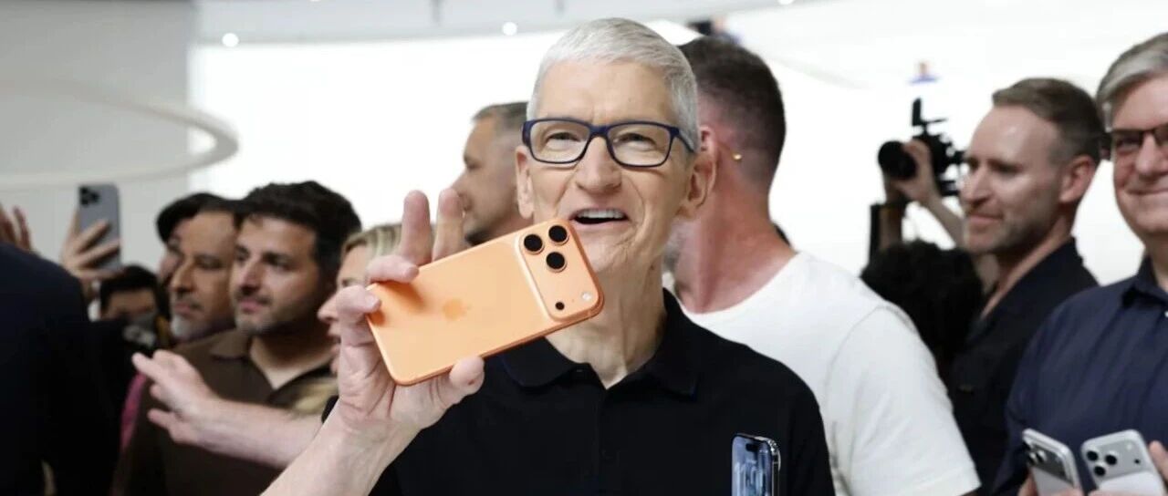 苹果今天爆出的这个大瓜，太炸裂了